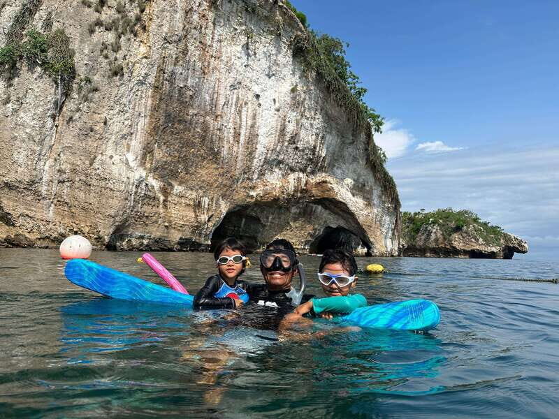 Puerto Vallarta: Snorkeling Tour to Los Arcos de Mismaloya - Snorkeling in the protected area: what you’ll actually do
