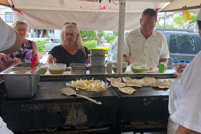 Puerto Vallarta Tacos, Culture, and Local Life Tour - Stop 3: La Aurora’s Tacolandia and the Times of Al Pastor