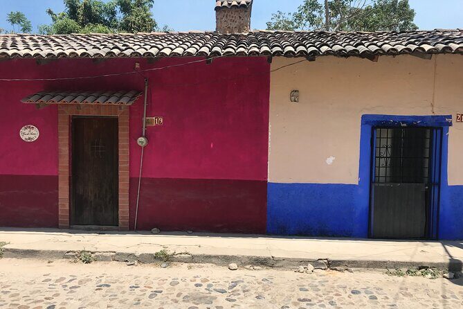 Puerto Vallarta's Historic Mexican Village Tour: El Tuito - Hacienda del Oro: Hilltop Views and a Practical Mid-Route Pause