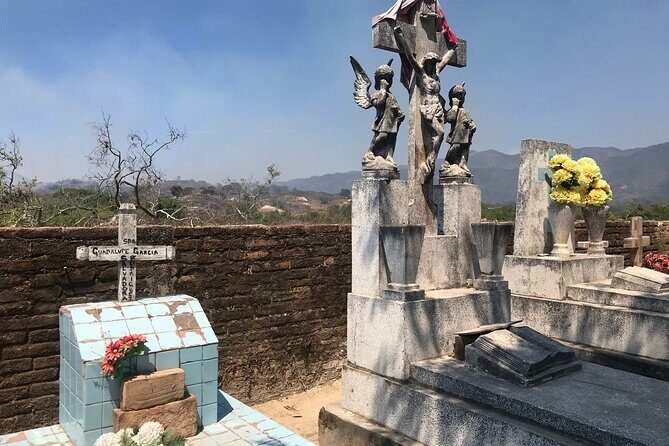 Puerto Vallarta's Historic Mexican Village Tour: El Tuito - Lunch in the Main Plaza: Plan for Food Since It’s Not Included