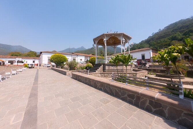 San Sebastian Tour - The Day’s Flow: How the Morning Builds Into the Old Town Walk