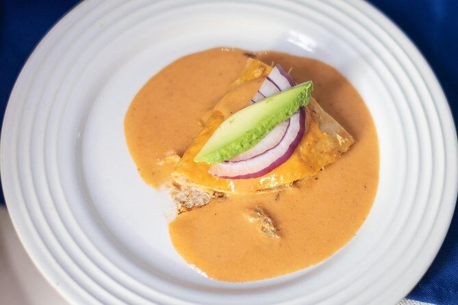 Seafood Lover's Tour with Vallarta Food Tours - Stop 2: Tuna Azul Zona Romántica (tuna tostada)