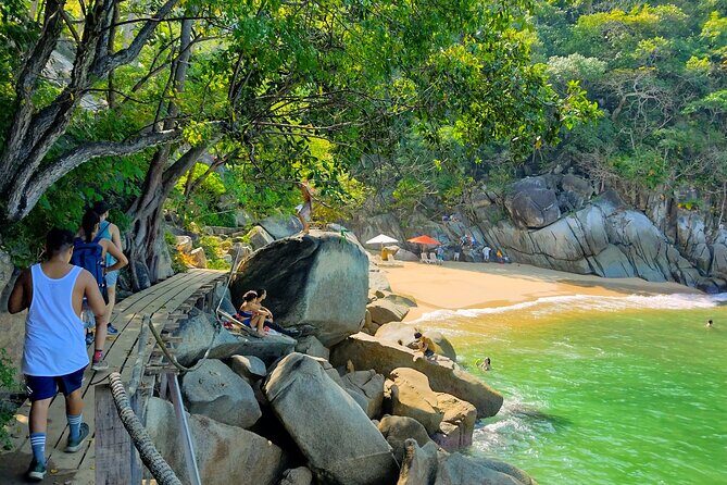 Selva y Playas Exóticas, Senderismo en Puerto Vallarta - Getting from the Romantic Zone to Boca de Tomatlán