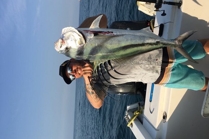 sport fishing - How a 4-hour outing usually flows: Punta Mita, Islas Marietas, fishing, Playa Escondida, whales