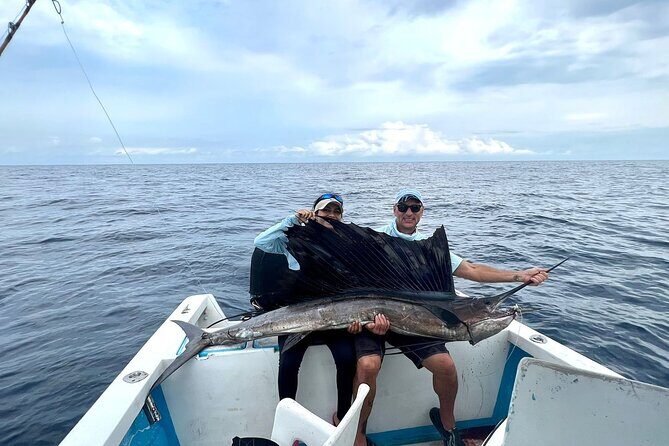 Sport Fishing Adventure in Puerto Vallarta - Entering The Los Peines meeting point (Isla Iguana)