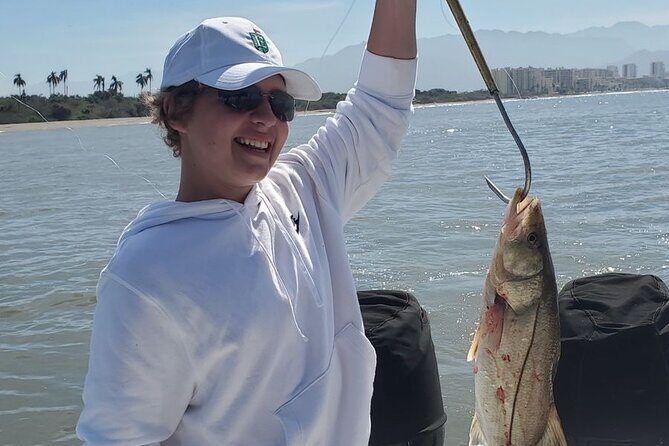 Sport Fishing Adventure in Puerto Vallarta - Crew and English: what to expect in plain terms