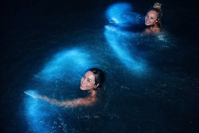 Sunset Boat Tour & Bioluminescence Adventure at Los Arcos Islands - Bay of Banderas sunset: a calm sail that sets up the night show