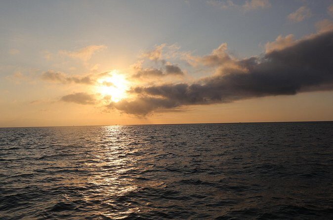 Sunset Sailing for Couples and Small Groups - Snacks, Alcohol, and the Chef Factor