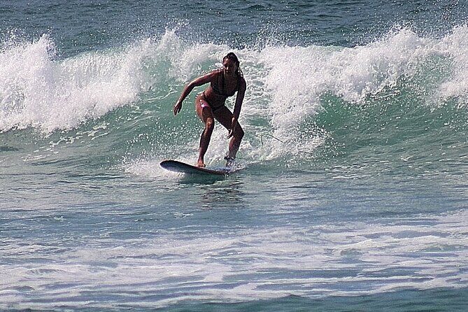Surfing Lessons La Lancha - Instructor energy and feedback: getting unstuck with patient guidance