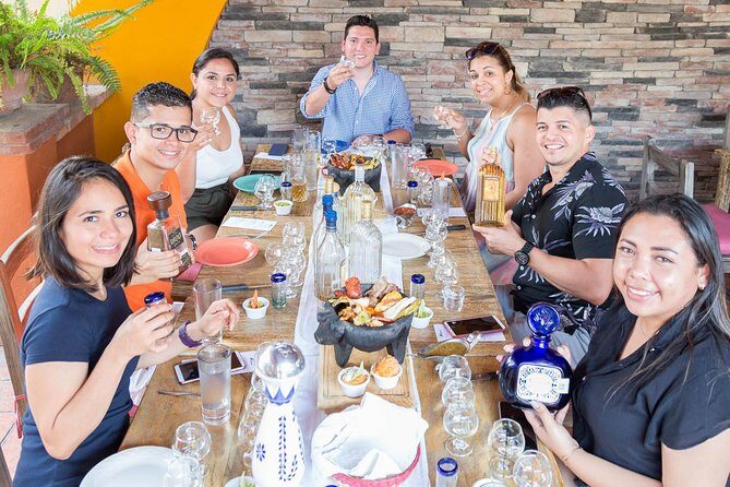 Tequila & Mezcal Tasting at your Place - The tasting menu: six drinks and why that comparison matters
