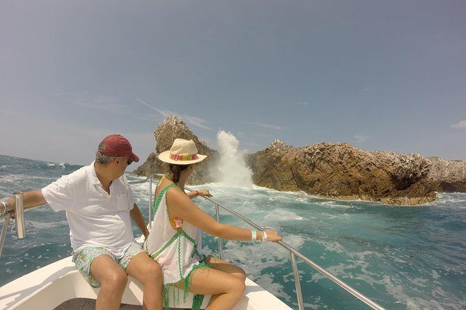 Tour islands Marietas Snorkeling and Nopalera Beach - English tour and “most travelers can participate”