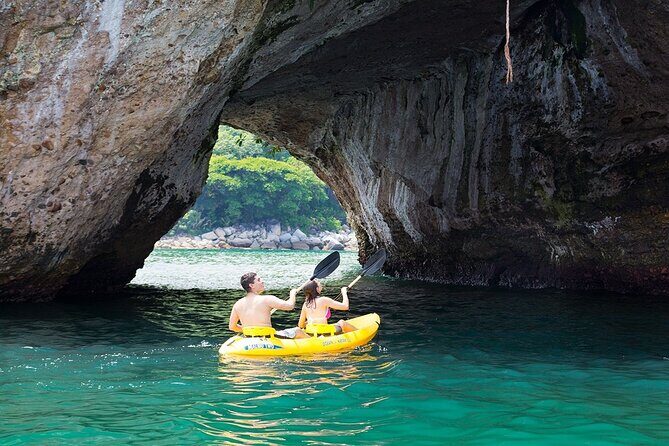 Tour Yelapas and Mahahuitas in Catamaran with Lunch and Open Bar! - Price and Value Check for $120 Lunch and Open Bar Included