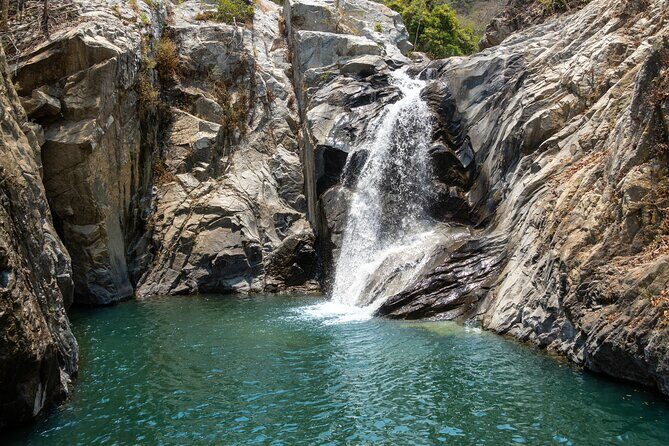 Waterfall in the jungle of Puerto Vallarta - Key Things You’ll Notice on This Puerto Vallarta Waterfall and Quimixto Day