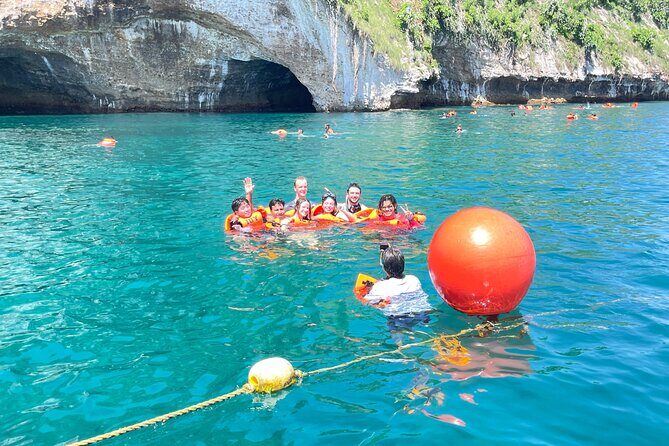 Whale Watching and Los Arcos 5 Islands Adventure - Meeting Point and Boat-Day Practicalities