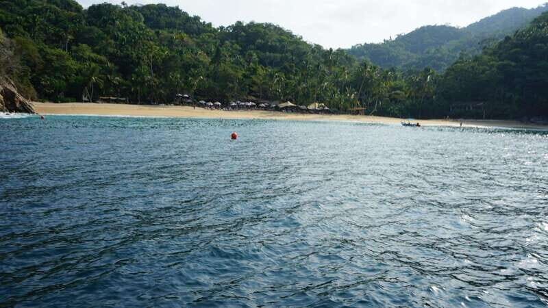 Yelapa: Catamaran Cruise with Lunch and Open Bar - Lunch and open bar: included comfort, plus one possible hiccup